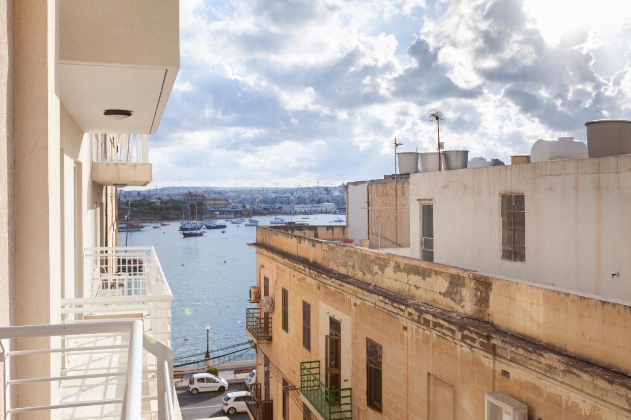 Seaside View Close To Sliema Ferries By Jl Exterior photo