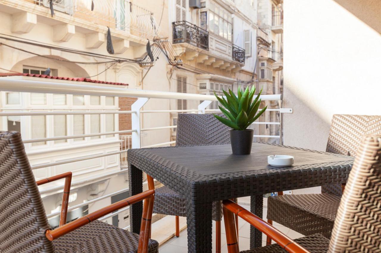 Seaside View Close To Sliema Ferries By Jl Exterior photo