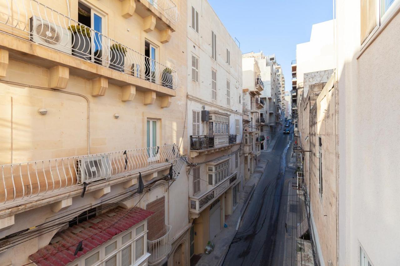 Seaside View Close To Sliema Ferries By Jl Exterior photo