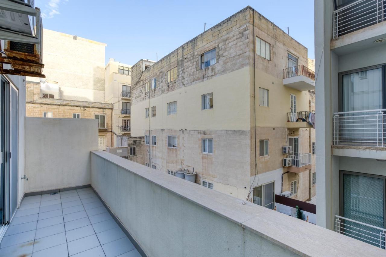 Seaside View Close To Sliema Ferries By Jl Exterior photo